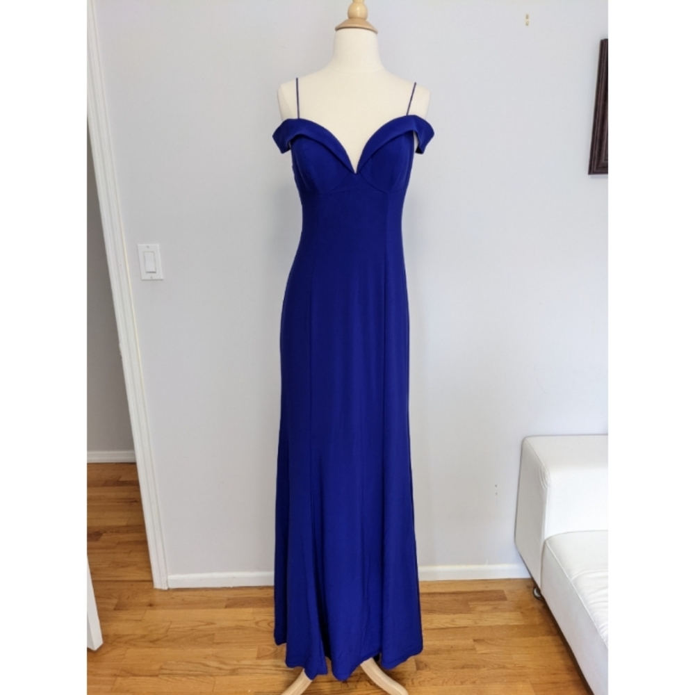 ♥️ Off Shoulder Evening Gown